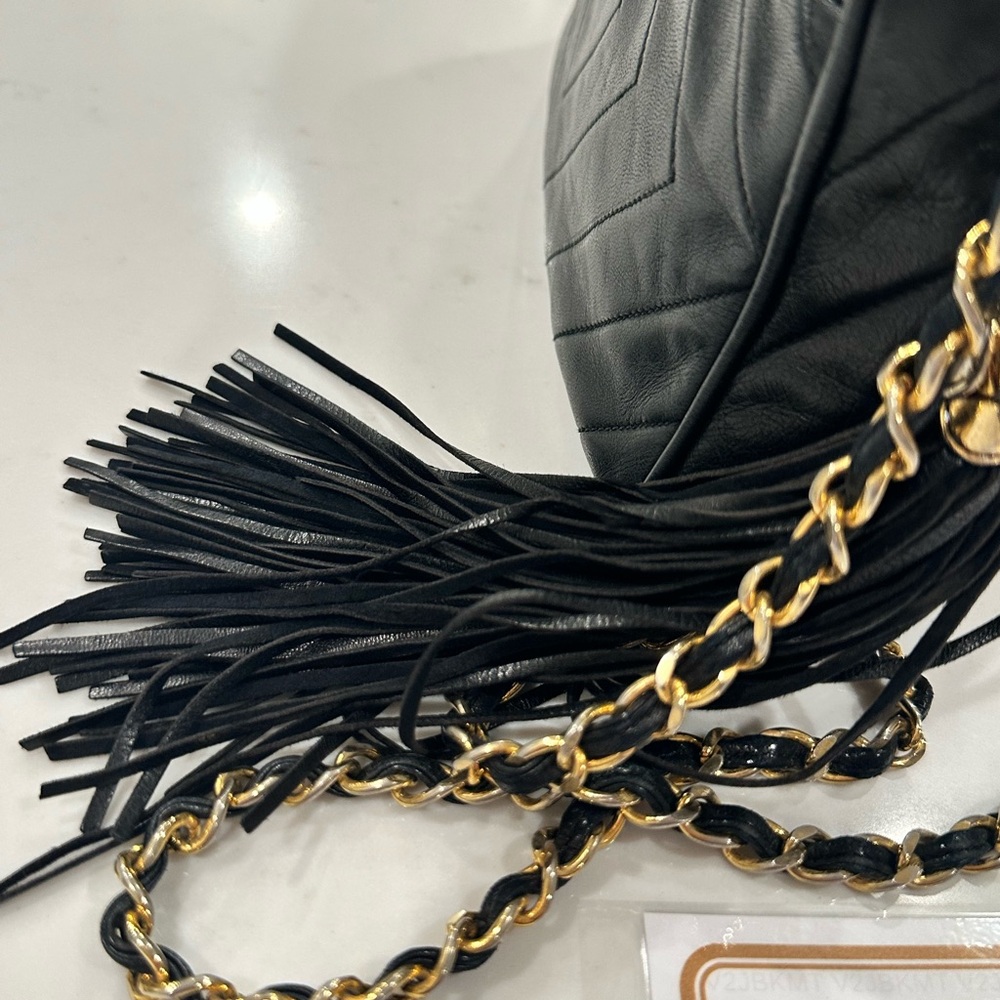 Chanel Black Chevron Leather Camera Bag - Picture 4 of 13